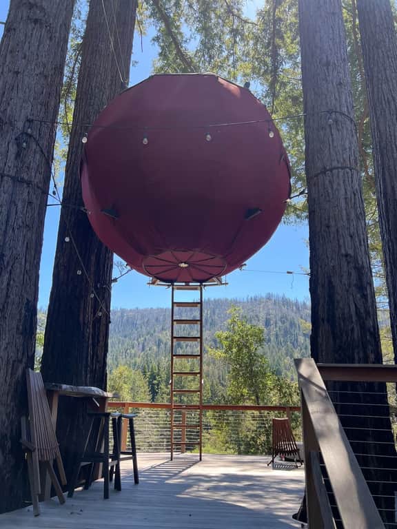 Suspended Tent Cabin Treehouse in the Redwoods - Image 4